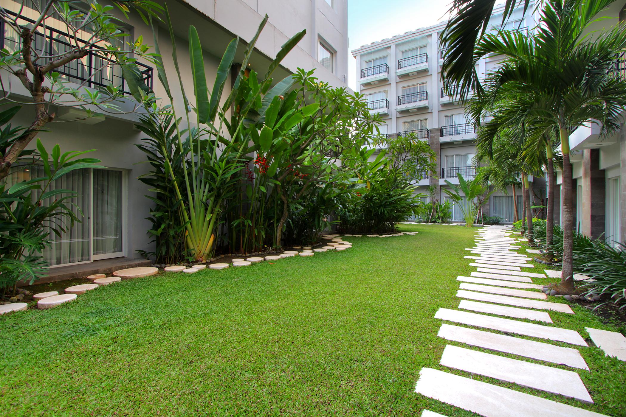 Hotel B Bali & Denpasar